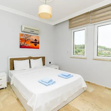Villa Exclusive 4 Bedroom Villa, 1006 Fethiye